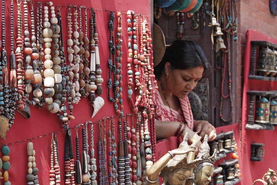 trinkets lady nepal